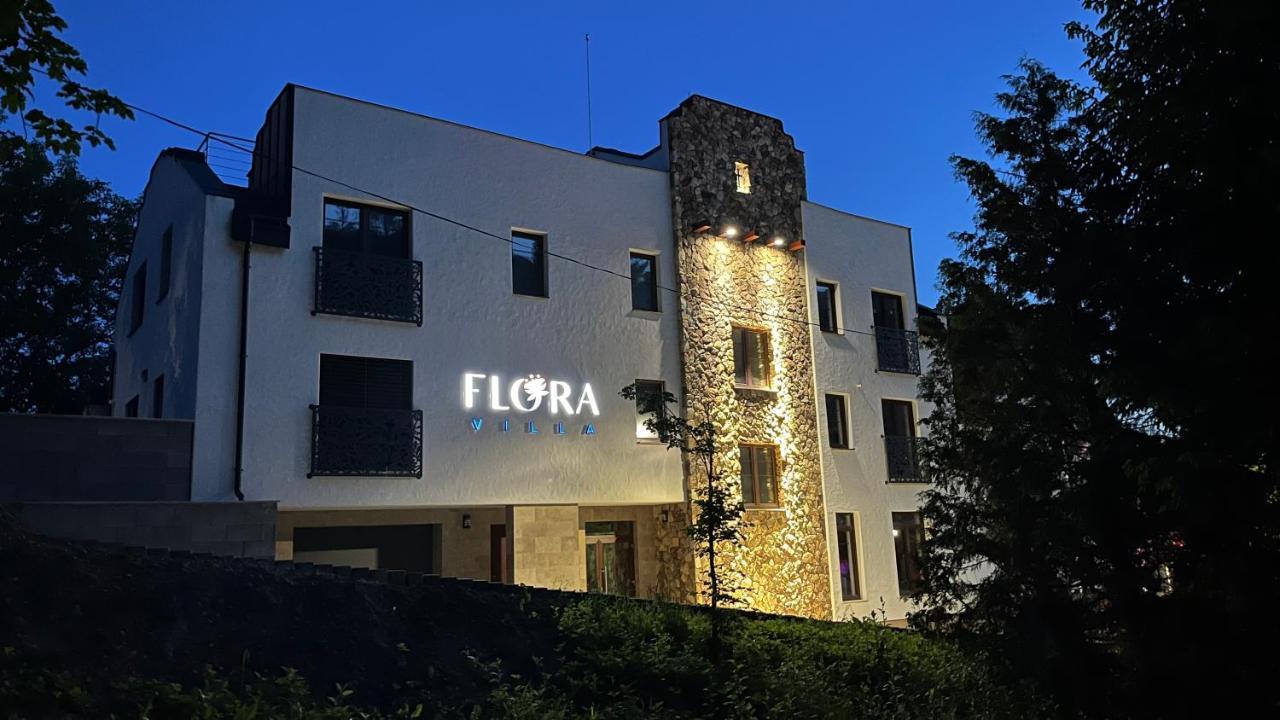 Floravilla Rajecké Teplice Esterno foto
