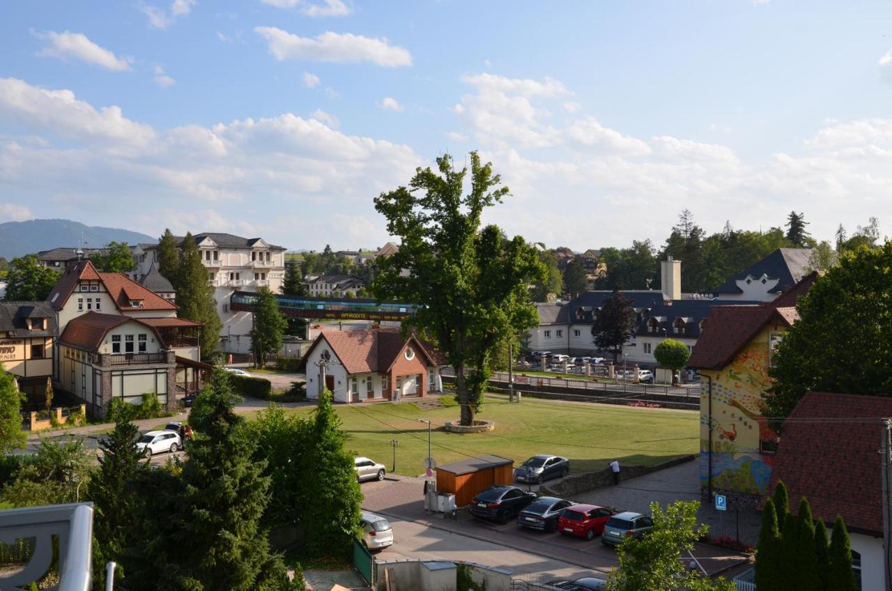 Floravilla Rajecké Teplice Esterno foto